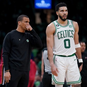 世界杯预选赛下载-马祖拉：塔图姆进攻端表现非常出色 能判断对方的防守并正确应对